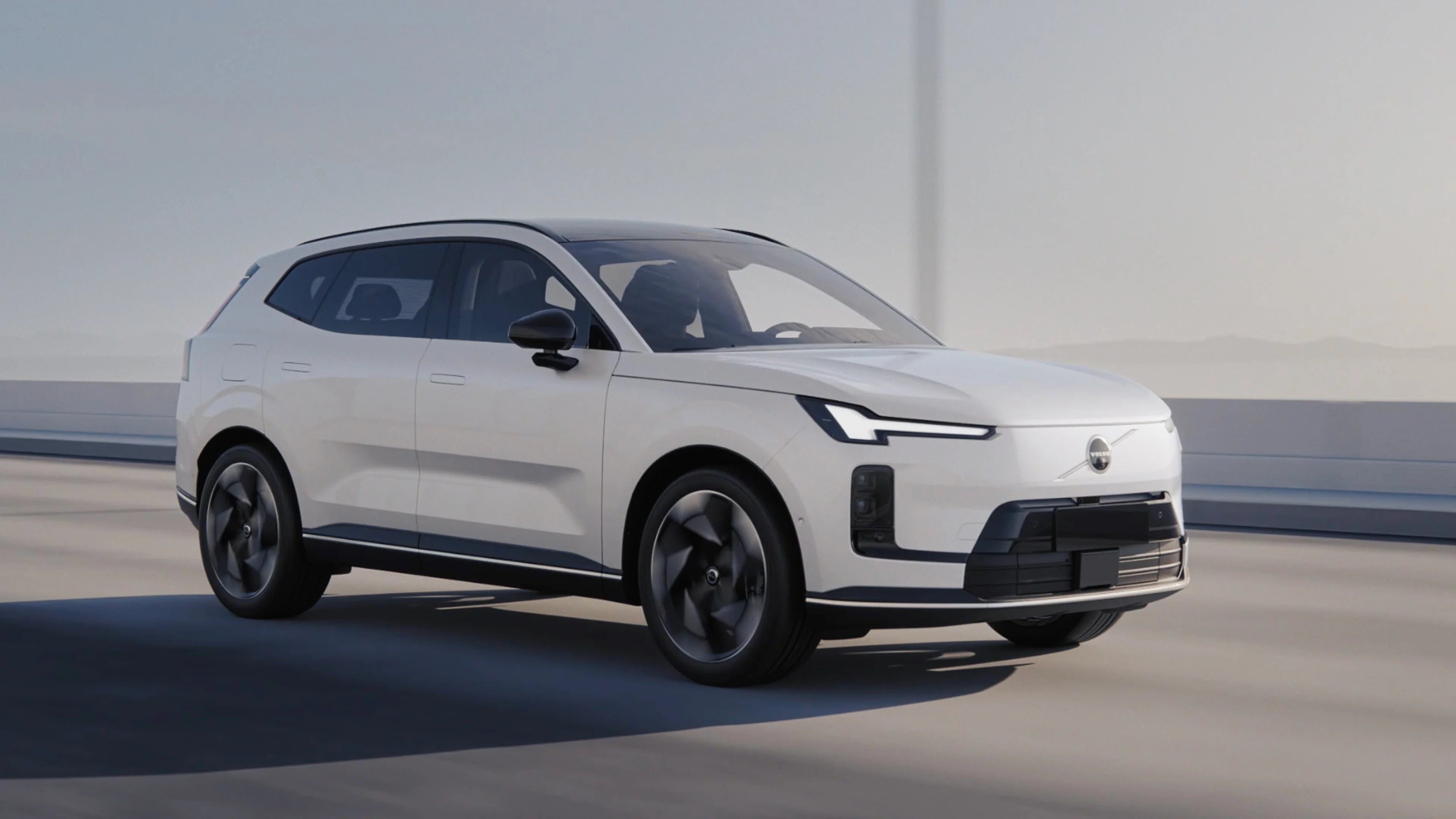 2026 Volvo XC70 Mid-Size Luxury Plug-in Hybrid SUV - LUM