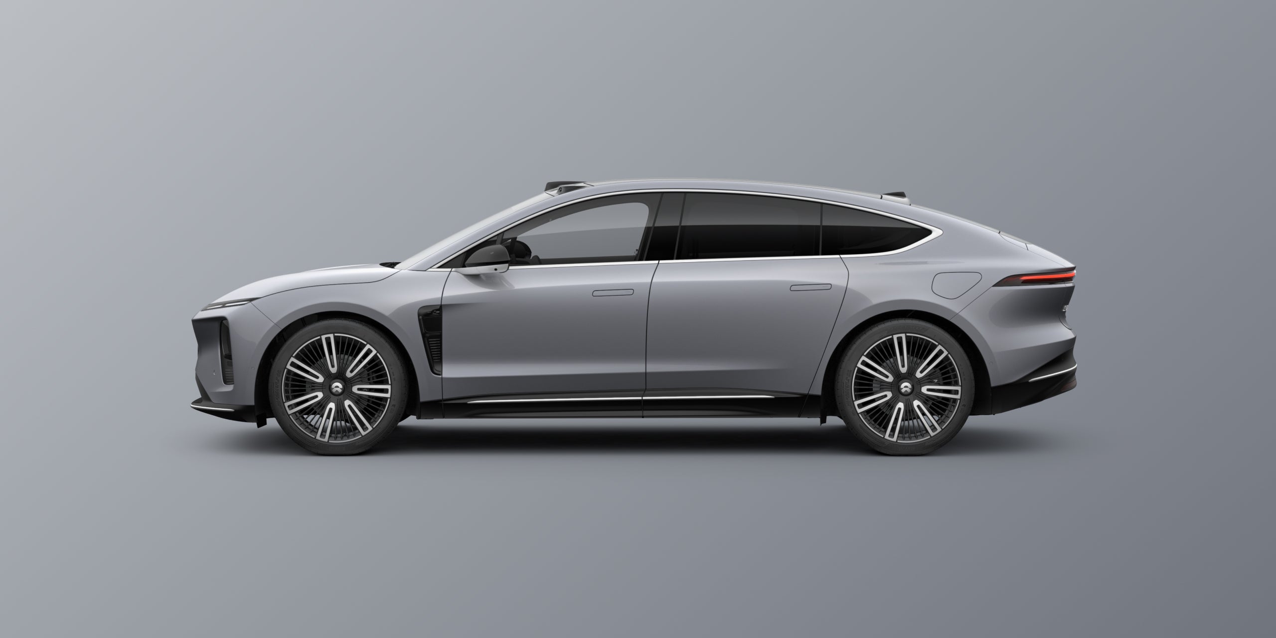 2025 NIO ET9 Full-Size Luxury Electric Sedan Moonlight Silver - LUM Auto