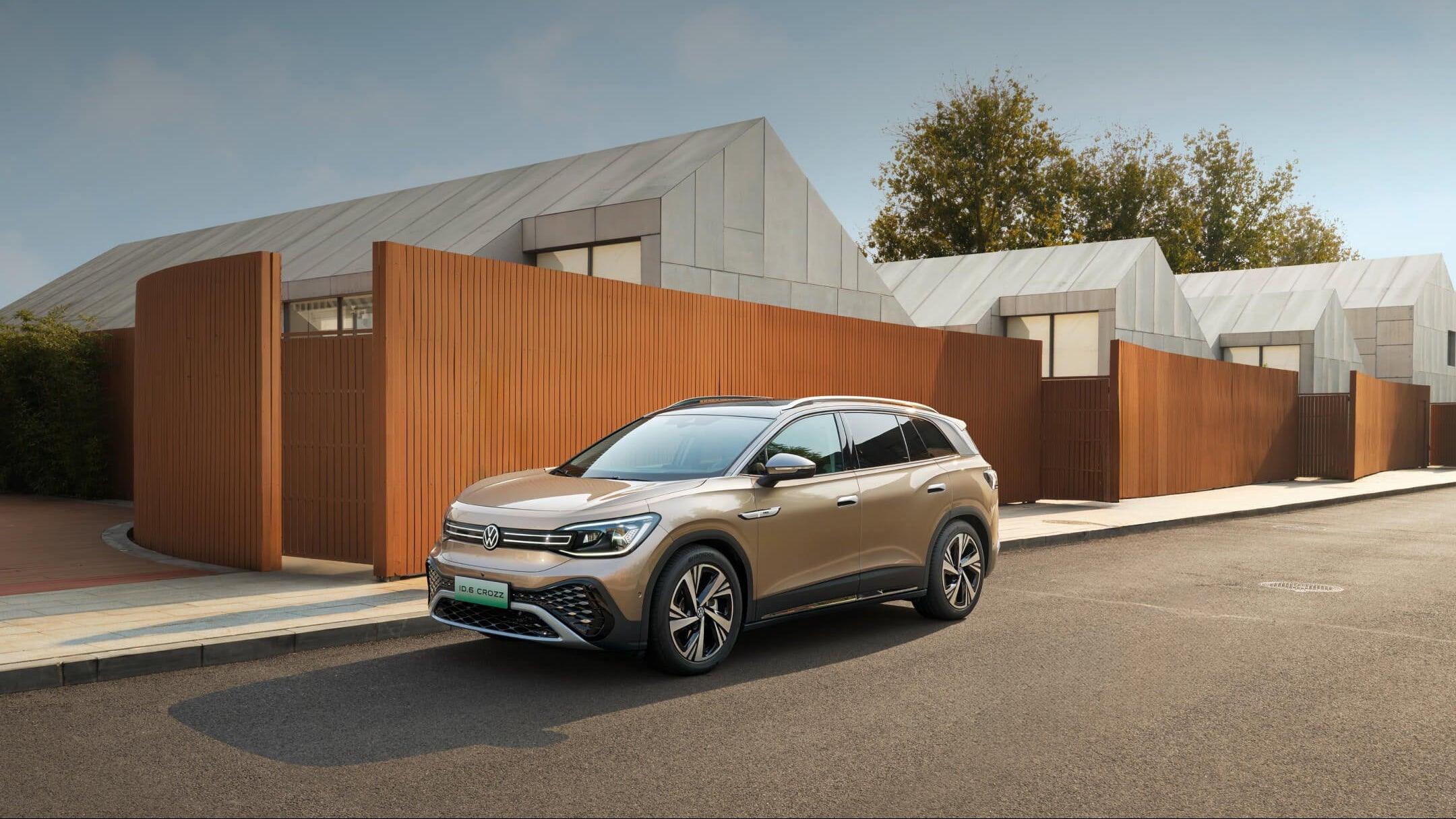 2024 Volkswagen ID.6 CROZZ Electric SUV - LUM Auto