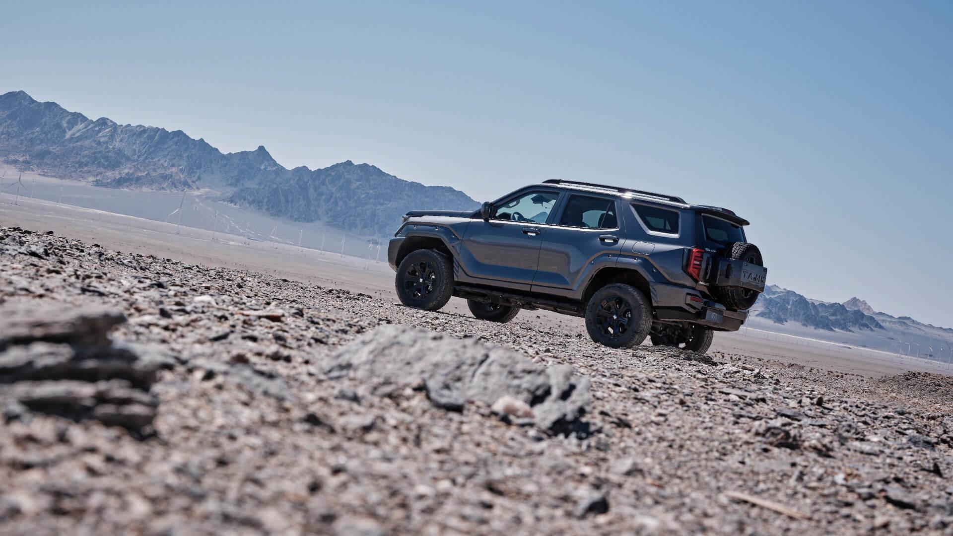 2025 GWM TANK 400 Mid-Size Luxury Off-Road SUV - LUM Auto