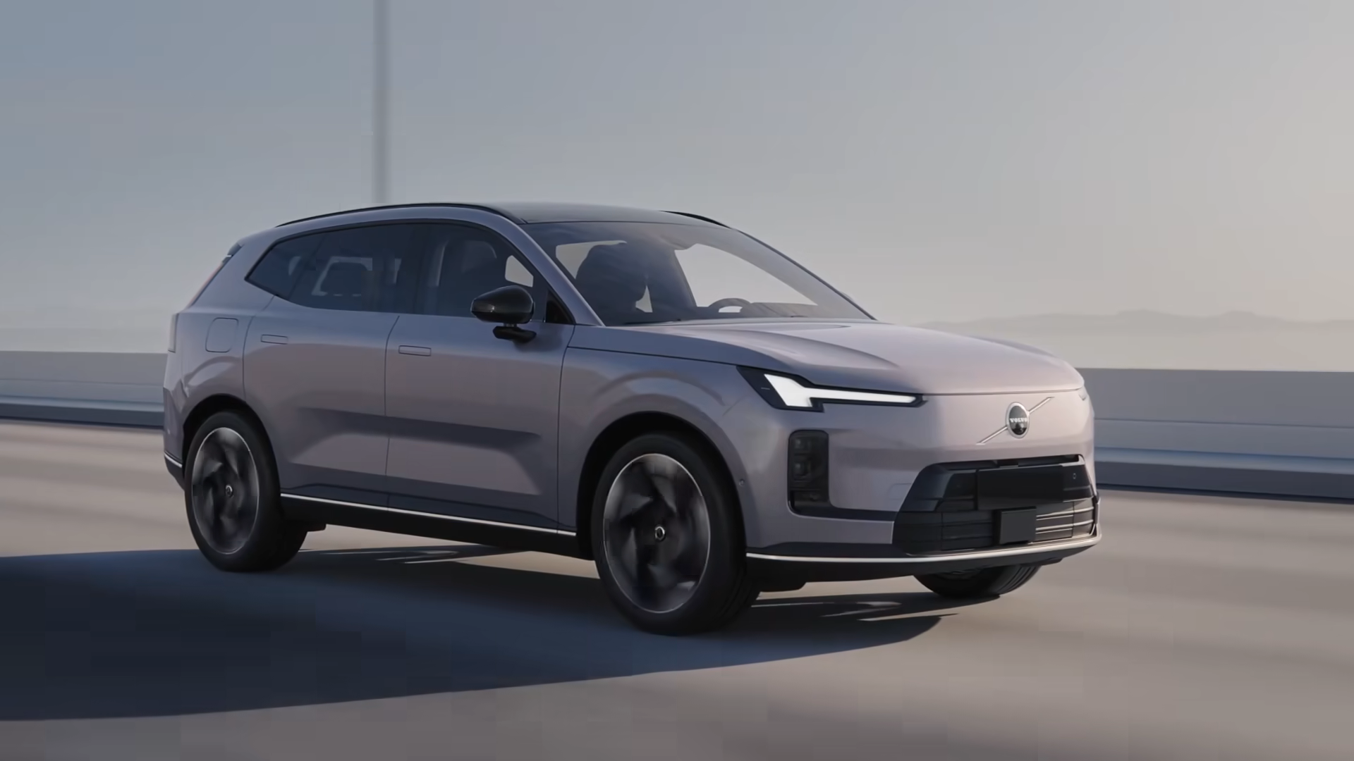 2026 Volvo XC70  Mid-Size Luxury Plug-in Hybrid SUV - LUM