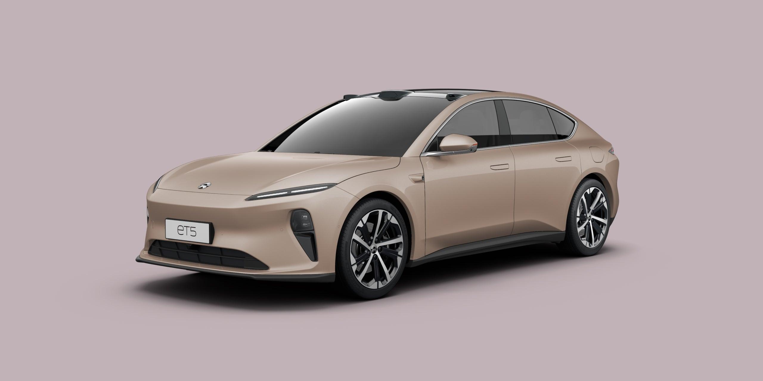 2024 NIO ET5 Mid-Size Luxury Electric Sedan Mirror Pink - LUM Auto
